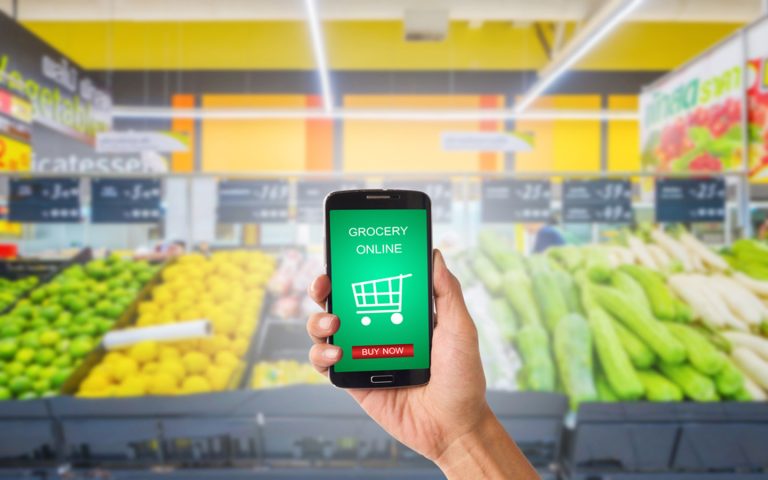 The Convenience of Shopping with a Wholesale Grocer Online