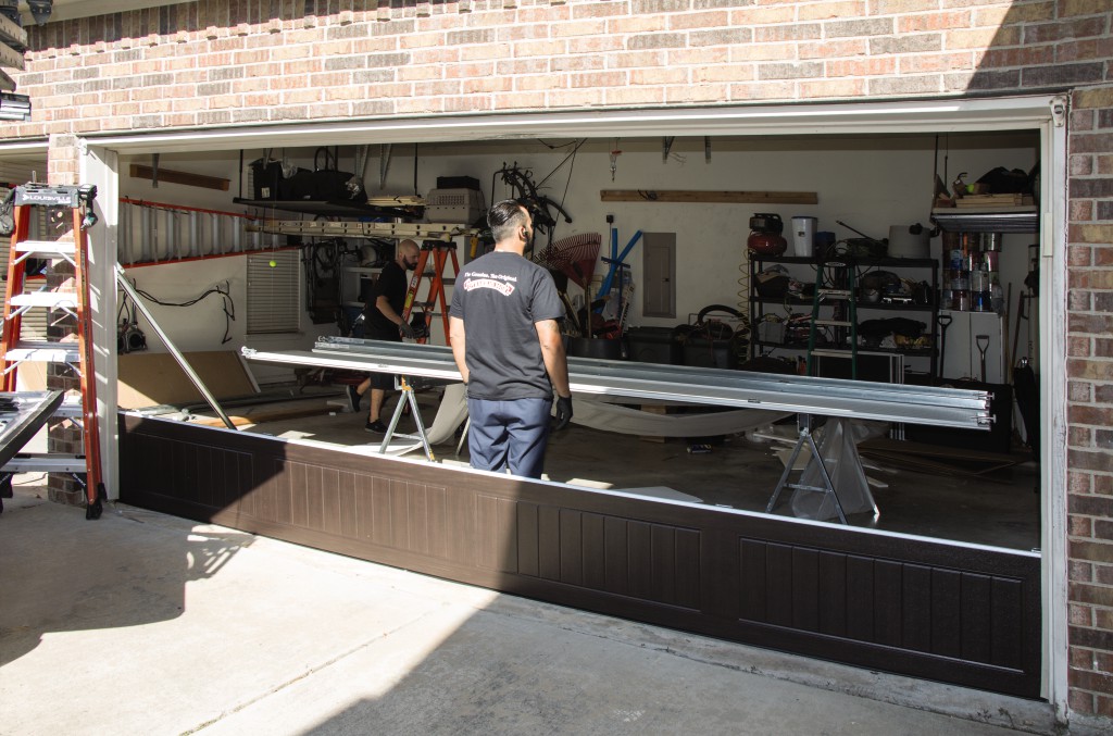 Garage Door Glitches: Simple Solutions for Smooth Operation